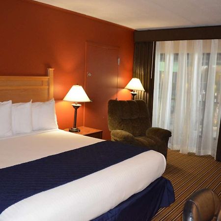 Crossroads Hotel & Event Center Fort Dodge Exterior foto